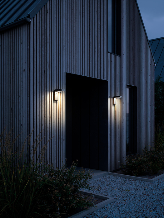 Vägglampa Mille LED Solcell Svart Nordlux